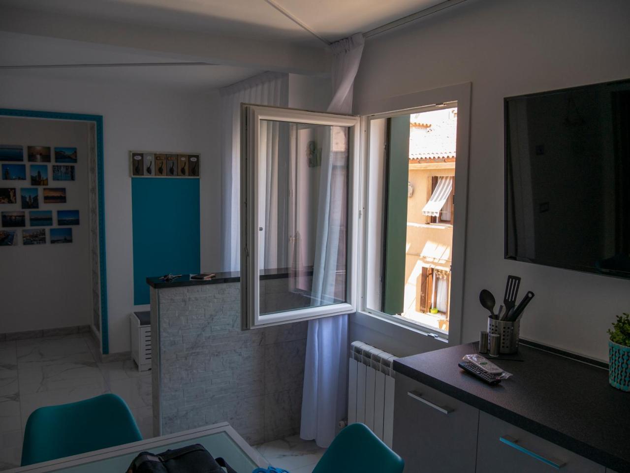 Appartamenti Vale Mare Кьоджа Экстерьер фото