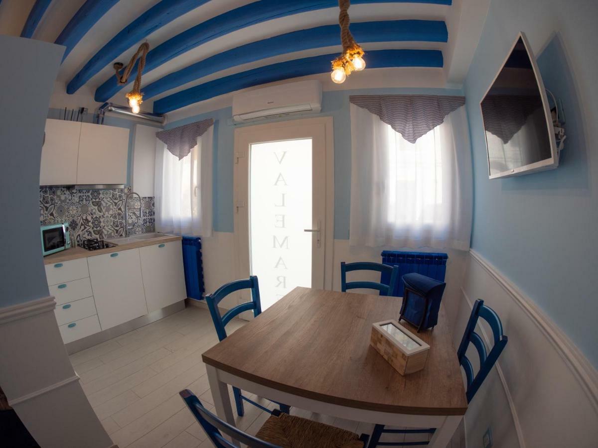 Appartamenti Vale Mare Кьоджа Экстерьер фото